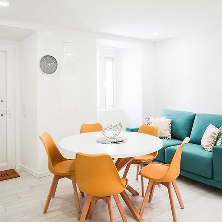 Nazare One Bedroom, 2 Mins From The Beach Kültér fotó
